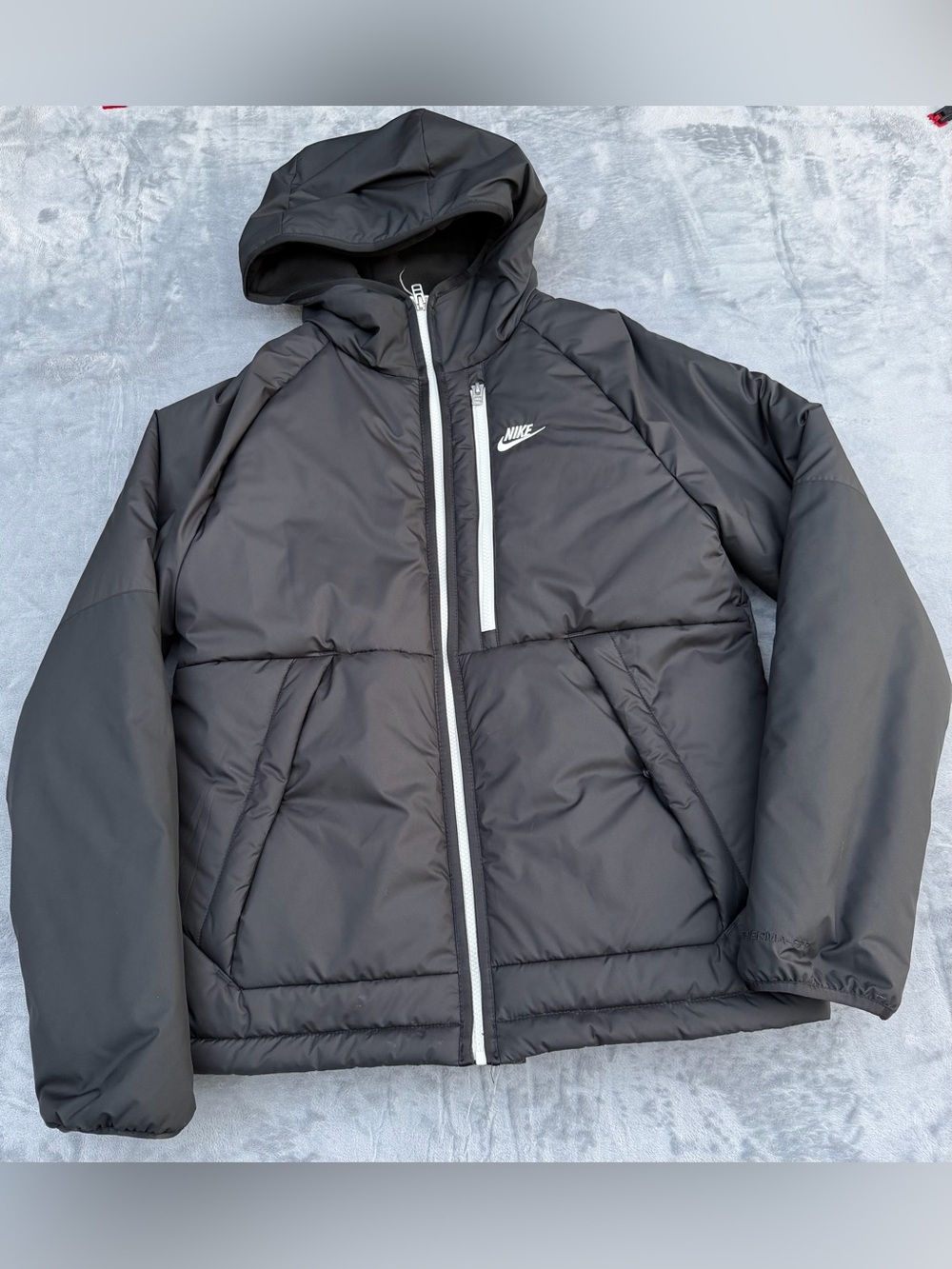 Nike Therma-FIT Hooded Heavyweight Puffer Jacket Men S Black Full Zip